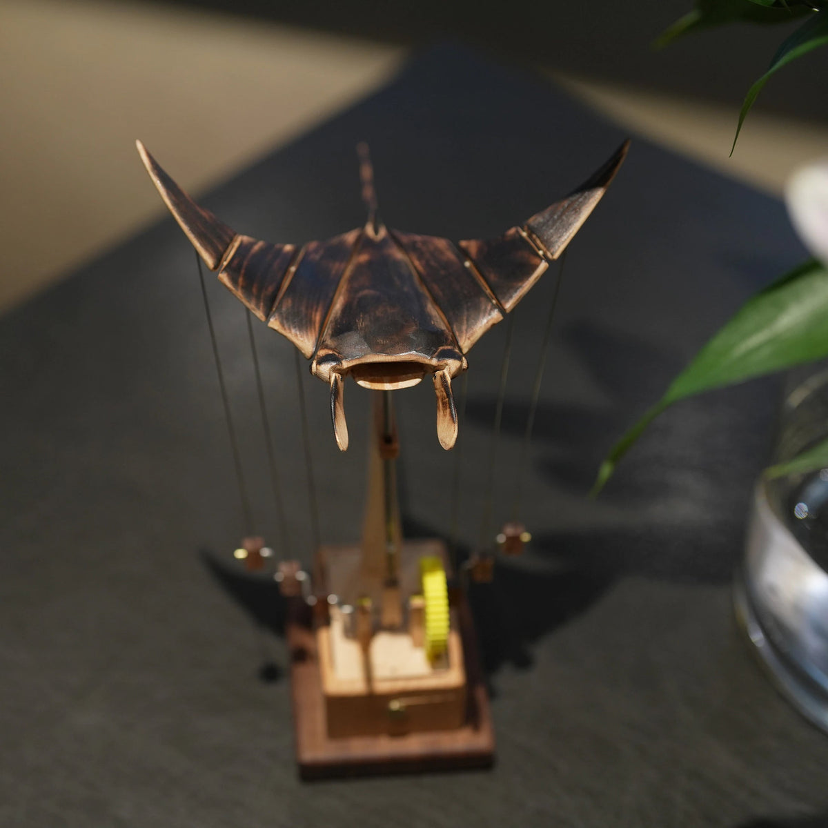 Handcrafted Wooden Manta Ray Automaton — Kinetic Desk Sculpture | CHAMELEON
