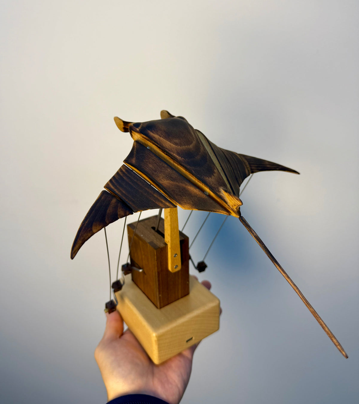 Handcrafted Wooden Manta Ray Automaton — Kinetic Desk Sculpture | CHAMELEON